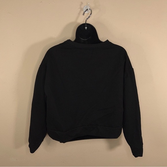 MEDIUM BLACK CROPPED STUDDED SWEATSHIRT LONG SLEEVE COMFORTABLE - Picture 2 of 9